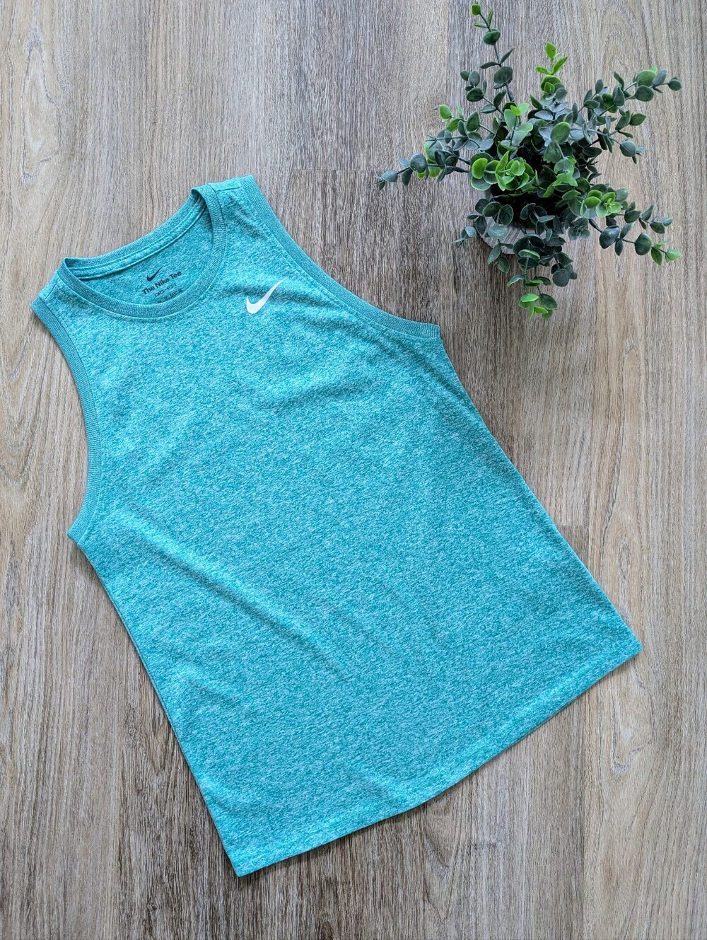 Nike Women’s Green Heather Performance Tank Top